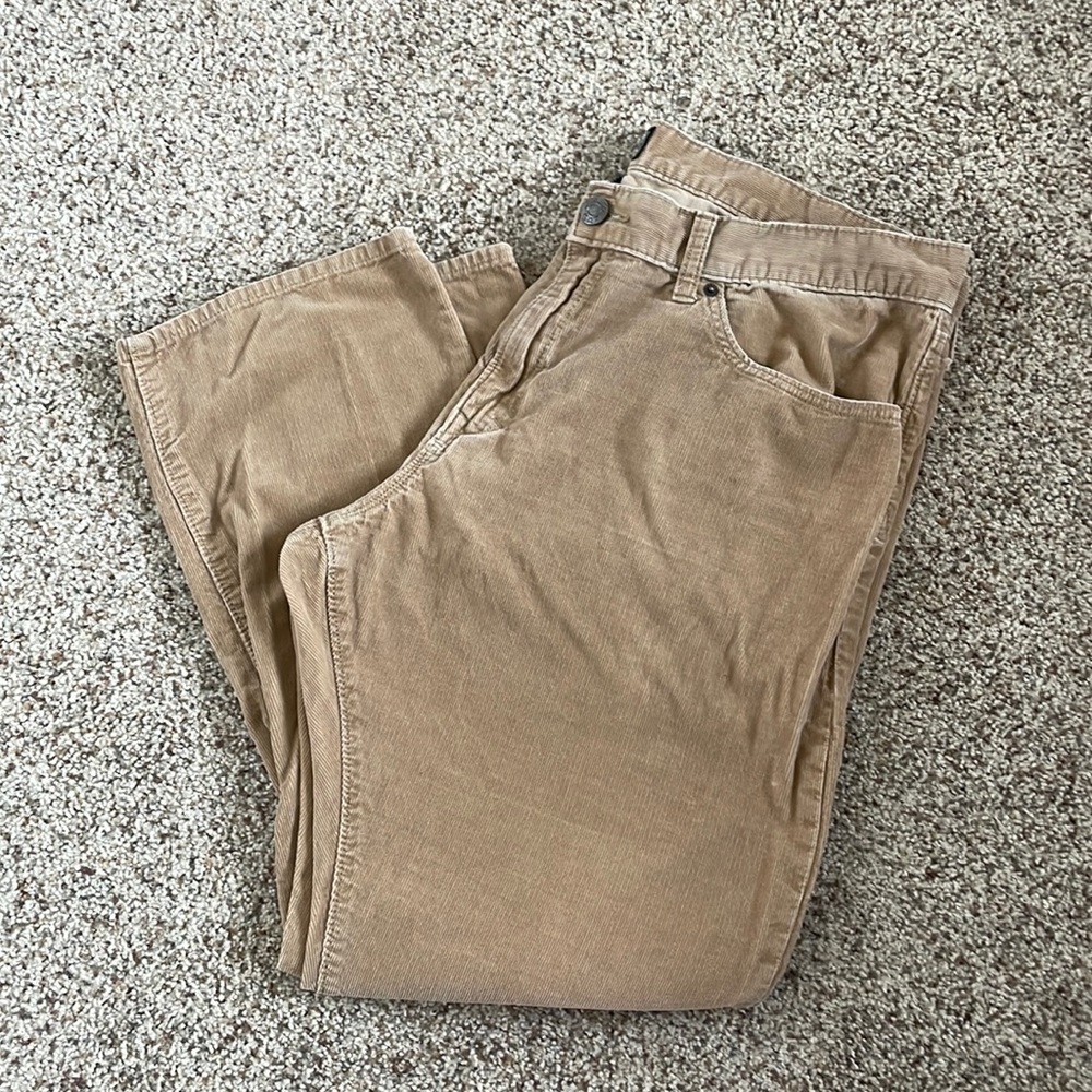 Men’s Gap Corduroy Pants